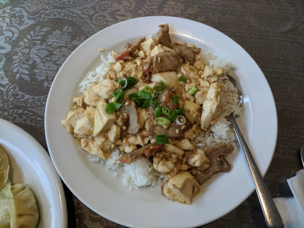 combo 4 ginger onion chicken on rice 姜葱鸡肉饭